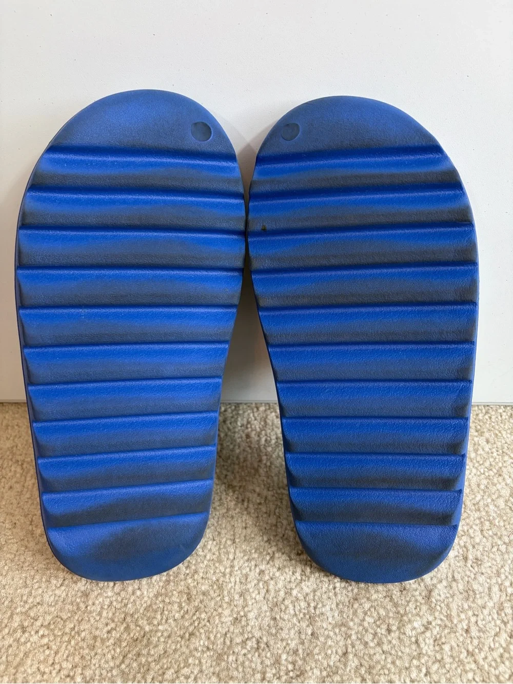 adidas Yeezy Slide Azure ID4133 Size 11 Royal Blue Authentic No Box